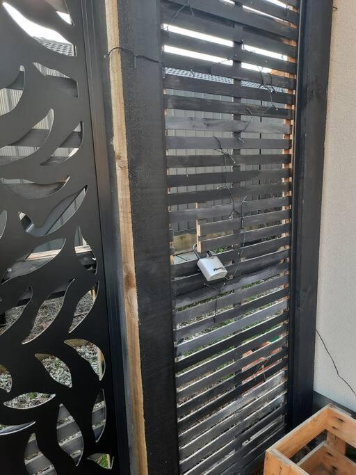 Banbury Deluxe With Spa Bath! Private Courtyard! Queenstown Eksteriør billede